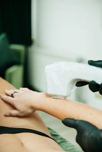 Aura Luxury - Güzellik Salonu