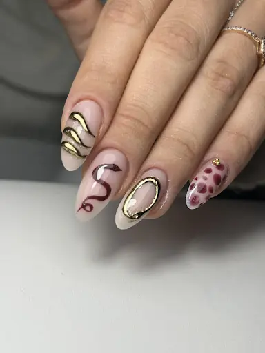 Emine Yağmur Beauty Studio 3