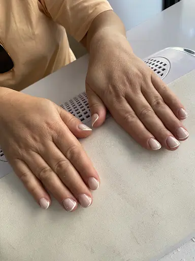 Ünlü Güzellik Salonu
