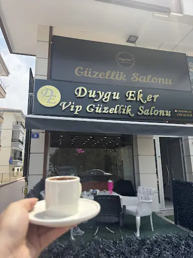 Duygu Eker Vip Güzellik Salonu