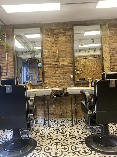 2.a.berber barbershop 4