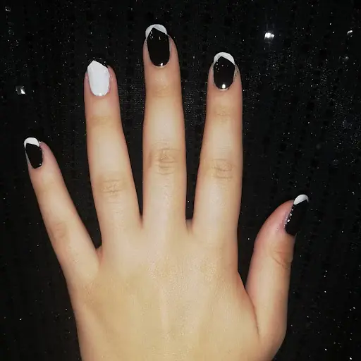 Merve Bayan Kuaförü 3