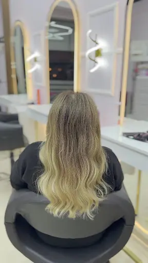 Leyla Bayan Kuaförü 3