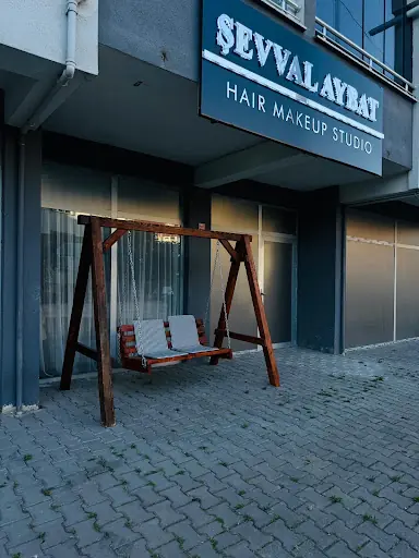 Şevval Aybat Hair & Makeup Studio 3