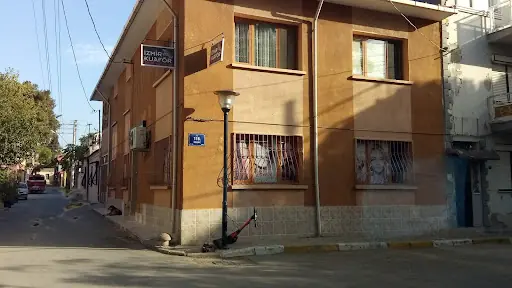 İzmir Kuaför