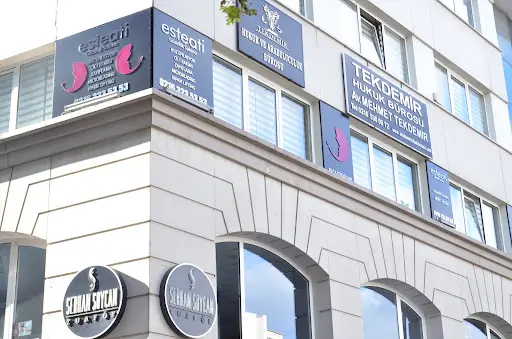 Esteati Güzellik Salonu 4