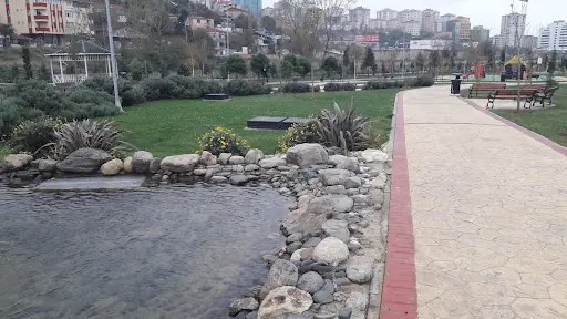 Ataşehir Belediyesi Şehit Jandarma Er Fatih Çaybaşı Parkı – Diğer (Güzellik), İstanbul (4. fotoğraf)