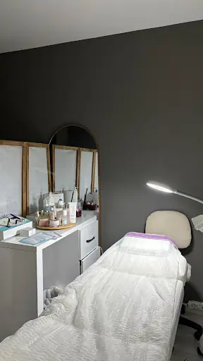 Narlıdere derm.A güzellik