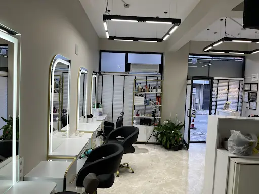 Asta Bayan Kuaförü