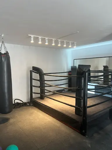 Aura Sports Club 2