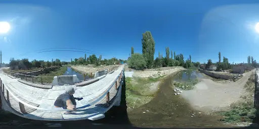 Aizonai Köprüsü