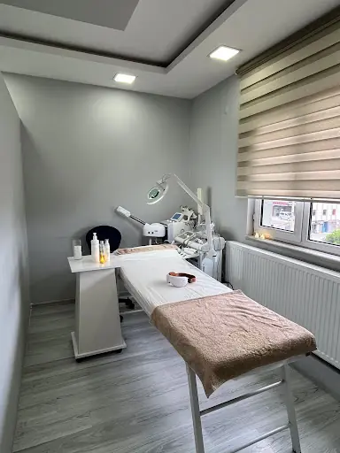 TUĞÇE GOLD GÜZELLİK SALONU 2