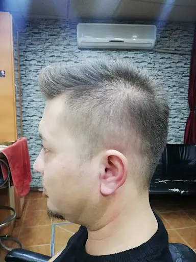 esinti erkek kuoforu 4