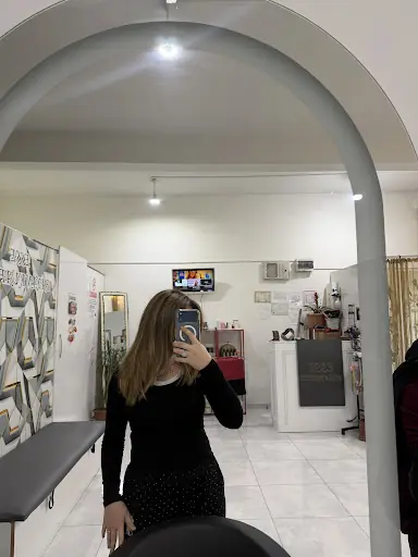 Esse Bayan Kuaförü 4