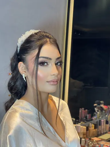 Betin Makeup