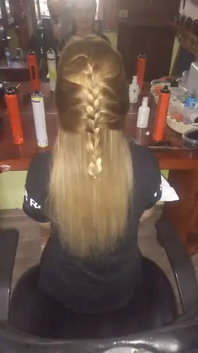 Nurdan bayan kuaför 3