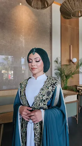 ŞEYMA ÇAY KUAFÖR ve GÜZELLİK SALONU