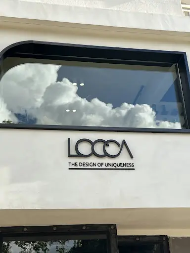 Saloon Locca