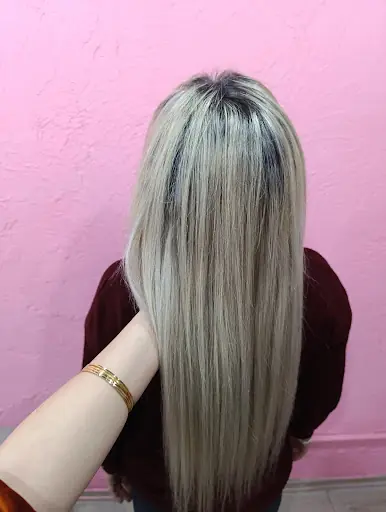 Tuğçem Bayan Kuaför ve Ağda salonu