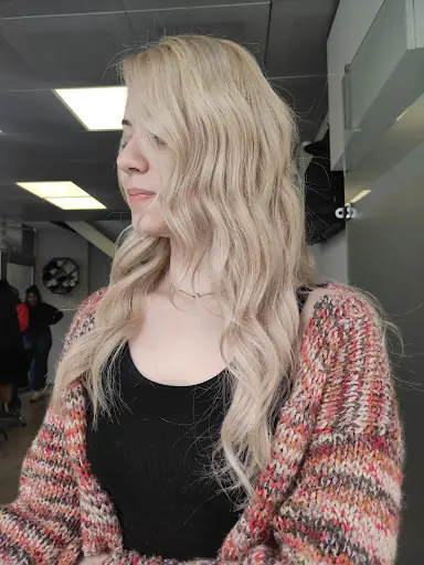 GÜL YOLAY KUAFÖR 4