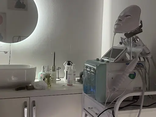 Erna Beauty Studio 4