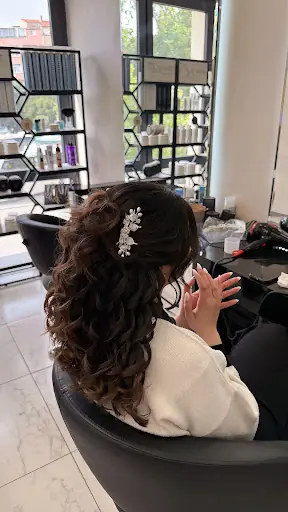Pina Kuaför