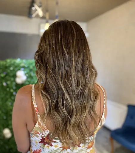 Dilek Taş Kuaför & Güzellik Salonu 4
