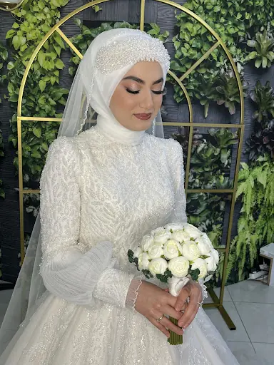 BUKLE BAYAN KUAFÖRÜ