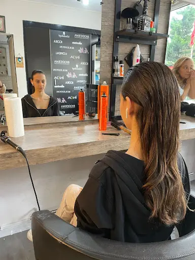 Kaan Bayan Kuaförü/Hair designer