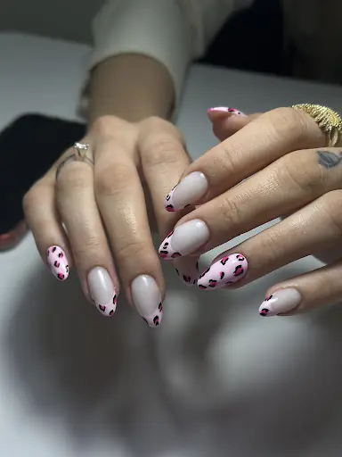 The Royal Beauty Center 2