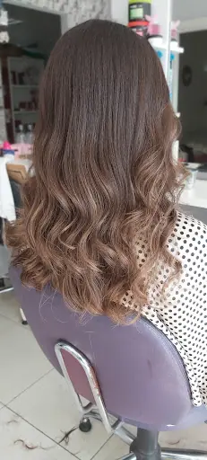 E&Y BAYAN KUAFÖRÜ GUZELLİK SALONU 3
