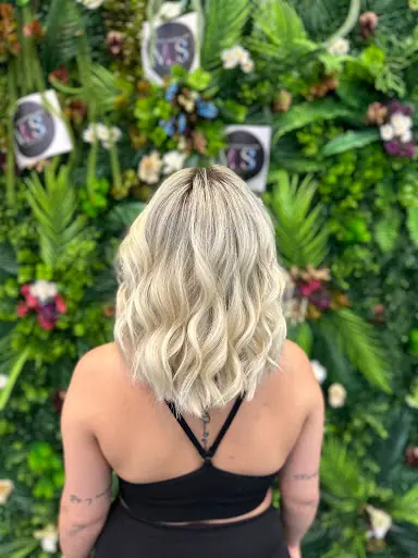 Art of Hair Muse ( Bay & Bayan Kuaför, Güzellik Salonu )