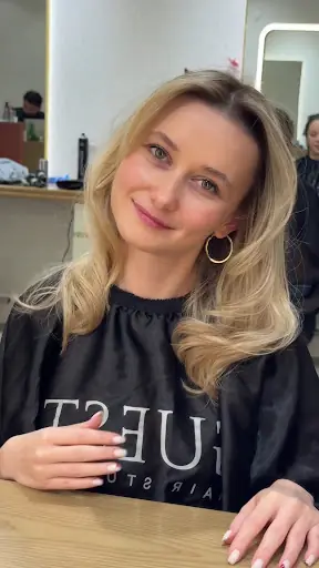 Guest Hair Studio 5