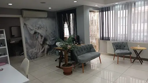 Sevgi Kuaför & Güzellik Merkezi 3