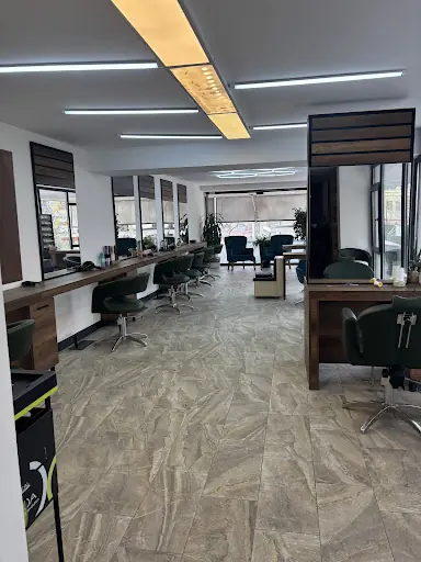 SİNAN ÖZTÜRK BAY BAYAN KUAFÖR&BERBER 3