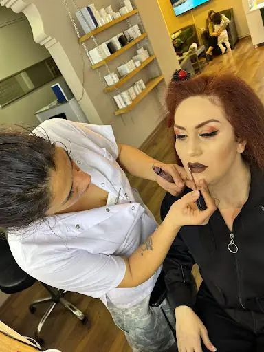 Yasemin Beauty