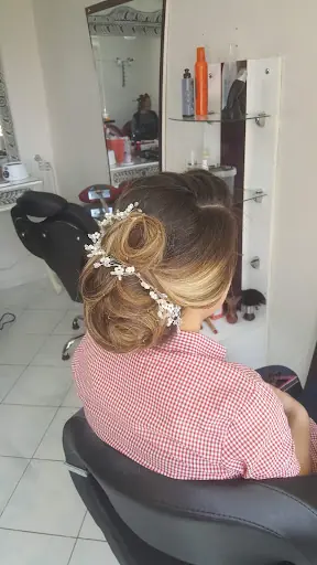 Kadınca Bayan Kuaförü
