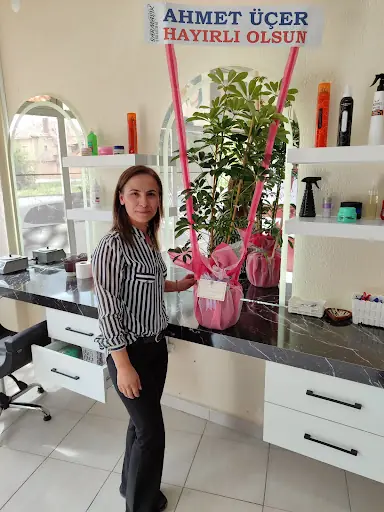 Emel Bayan Kuaförü