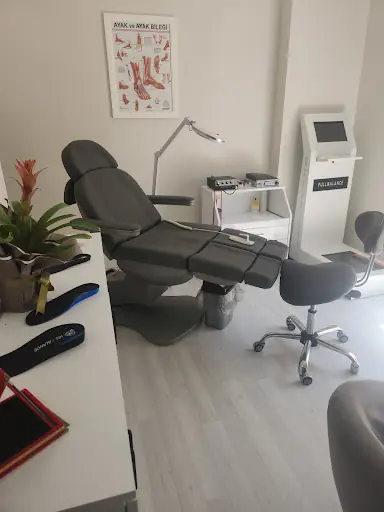 Hatice Kaya El & Ayak Güzellik Dünyası 2