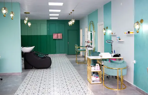 Ayşegül Afşin Hair Beauty Center