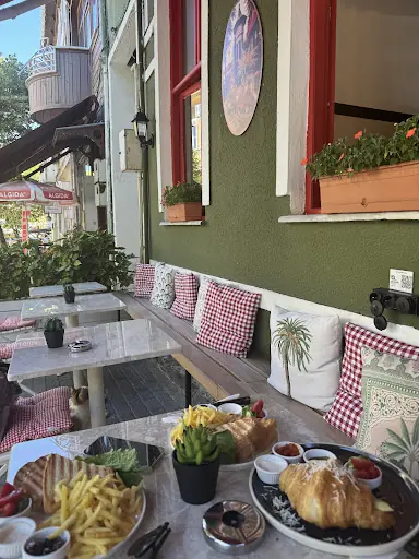 Johnson's Bakery Büyükada