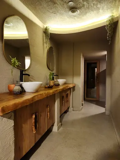 Sakura Spa & Wellness 4