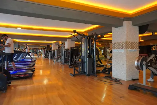 QUİX SPORTS CLUB BEYKOZ