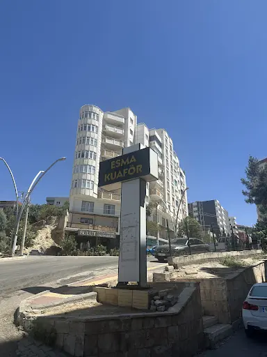 Esma Bayan Kuaförü 2