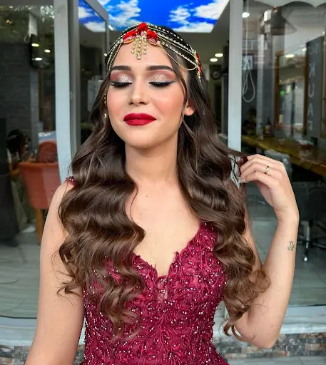 Işıltı Bayan Kuaförü ✨✨✨ 3