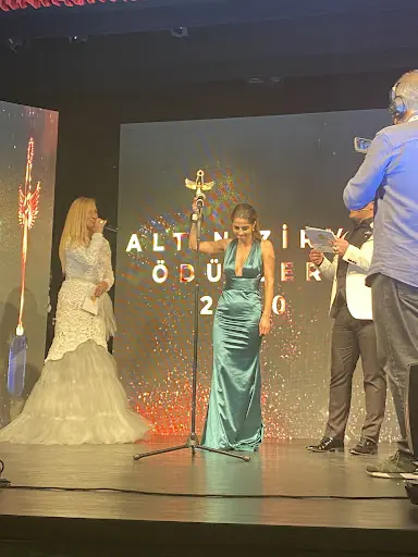 Güler Özgal güzellik merkezi 4