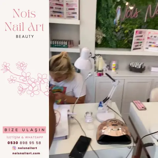 Nois Nail Art - Protez Tırnak - Lazer Epilasyon - Cilt Bakımı - Kalıcı Oje - Microblading – Tırnak / Nail Studio, İstanbul (3. fotoğraf)
