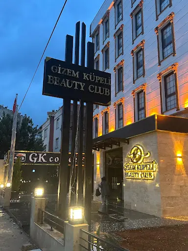 GİZEM KÜPELİ BEAUTY CLUP