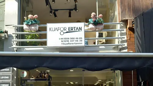 Kuafor Ertan Bayan Kuaförü- Renkli Saç Boyama Kalıcı oje | Protez Tırnak 2