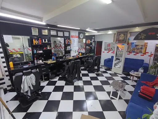 CADDE ERKEK KUAFÖRÜ 2
